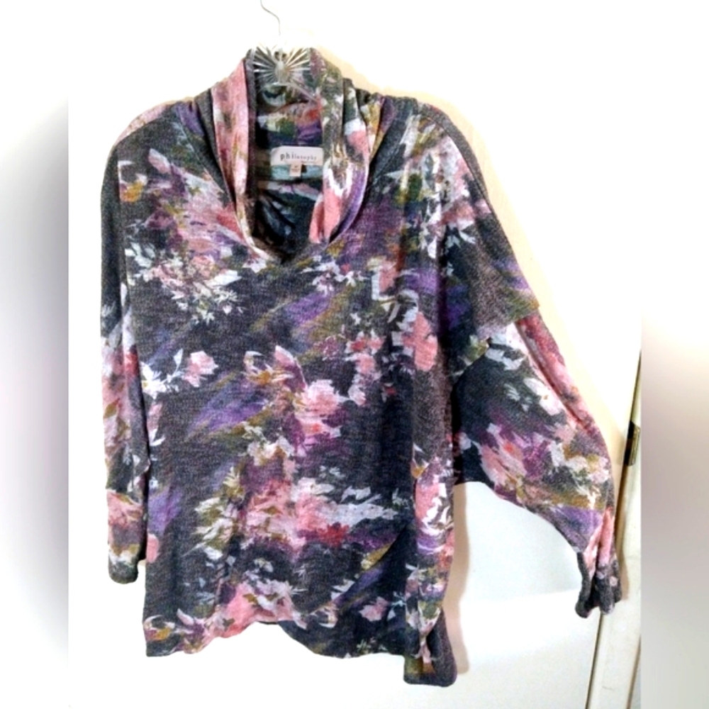 PHILOSOPHY MISSES SIZE MED GRAY & MULTICOLOR FLORAL LIGHT KNIT COWL NECK NWOT